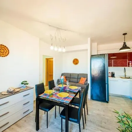 Casa Di Antonello Apartment *